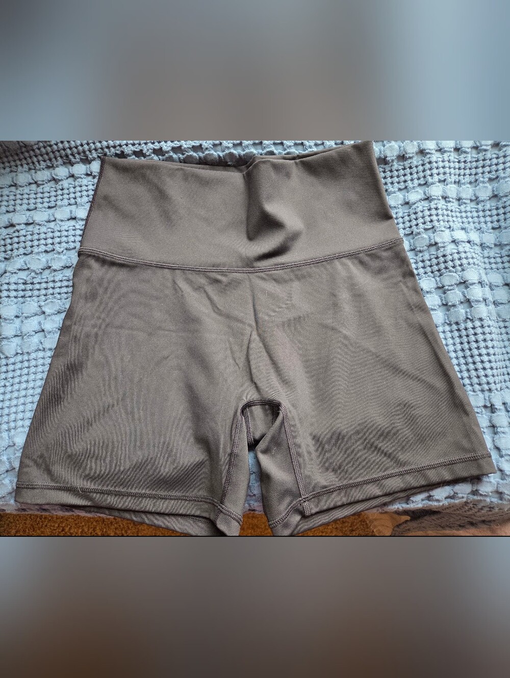 High-Waist Women's Performance Shorts in Black